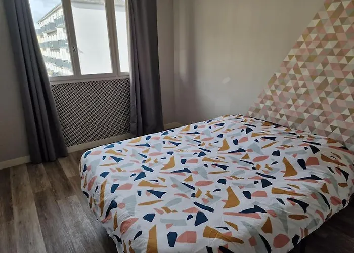 Refuge Urbain Chic Avec Balcon Apartament *